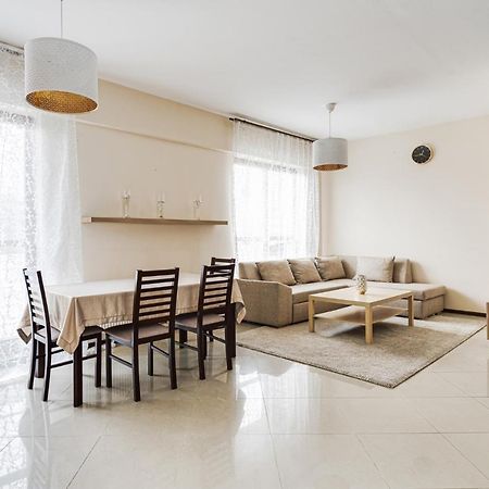 Apartament Wiktoria Wilanow Varsóvia Exterior foto